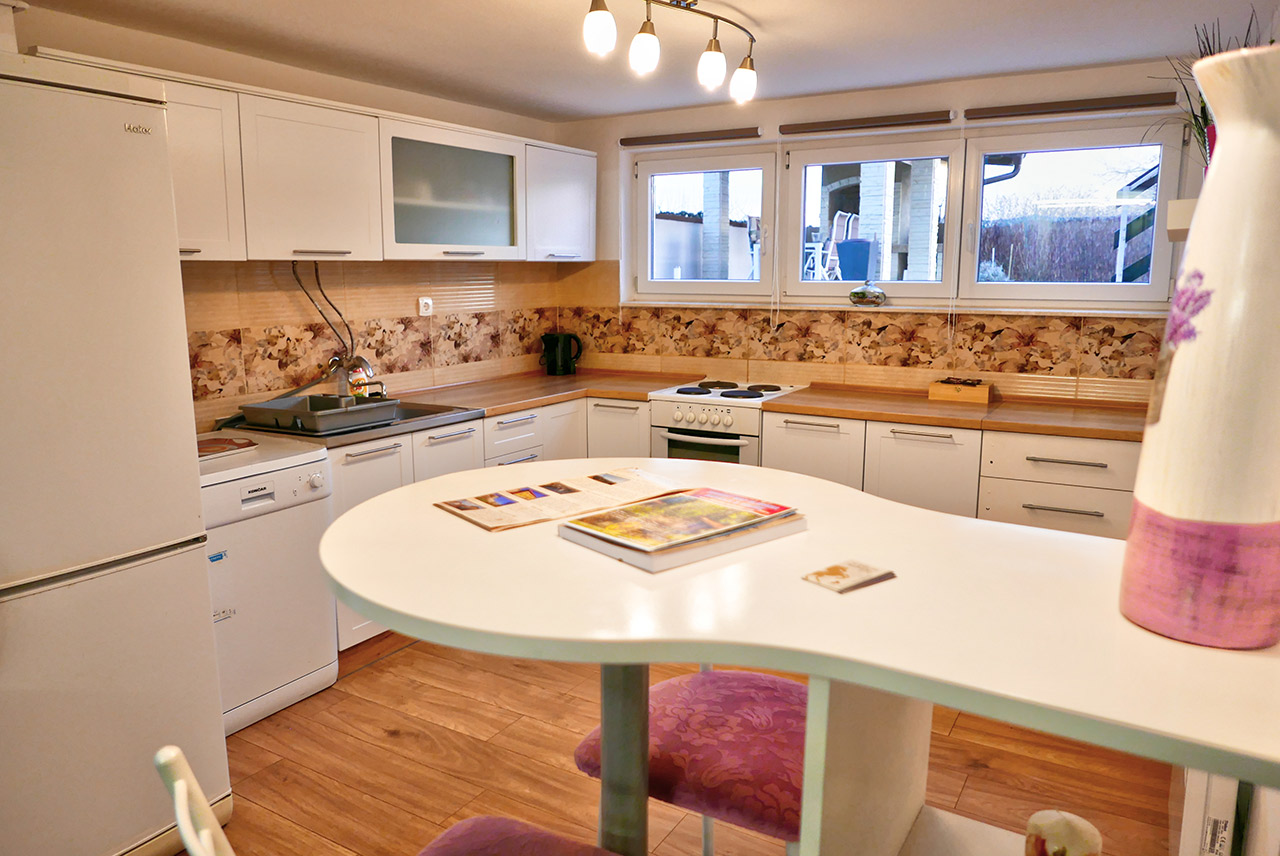 Kuhinja - Apartman 'Rosé' ***